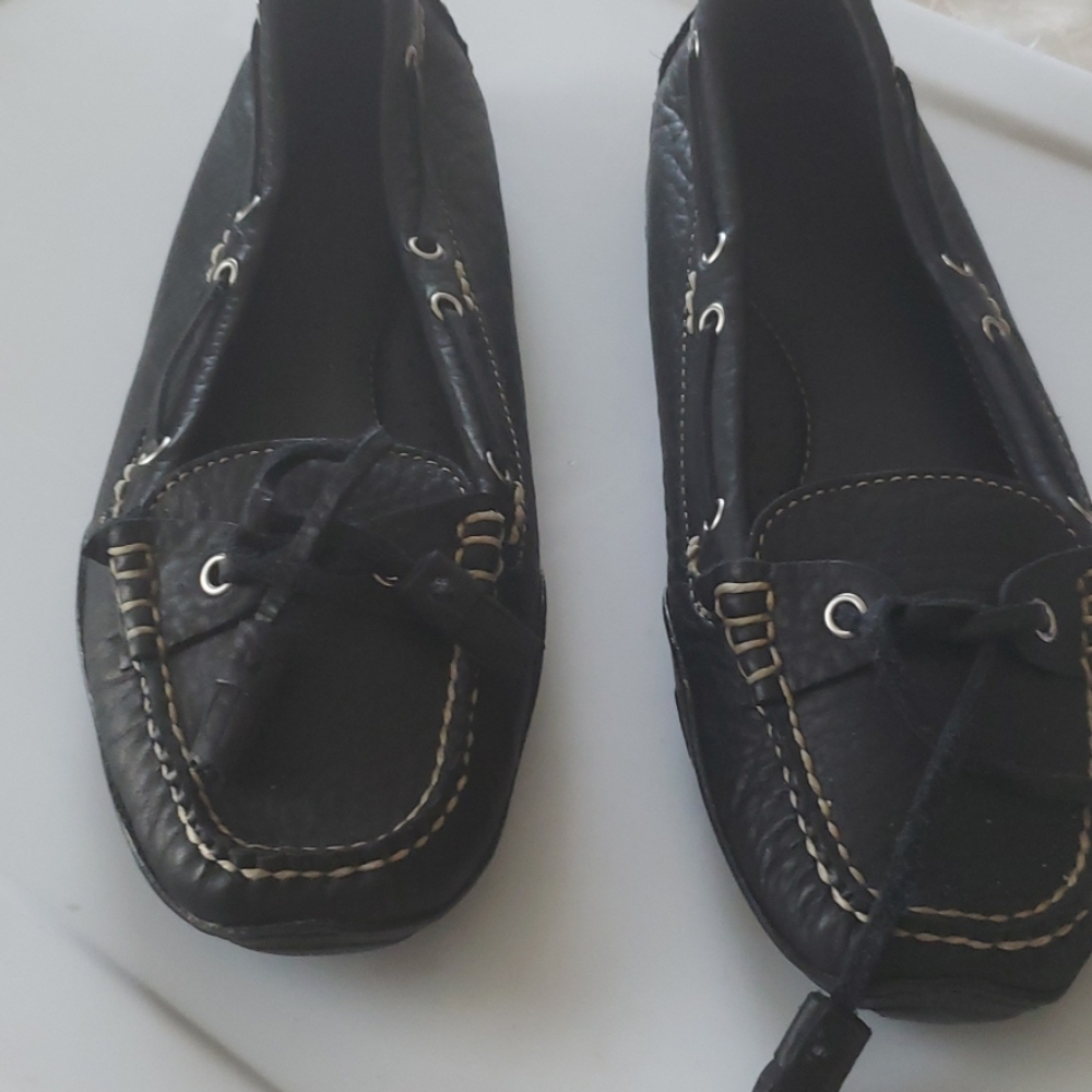 Shoes-- - Picture 5 of 6